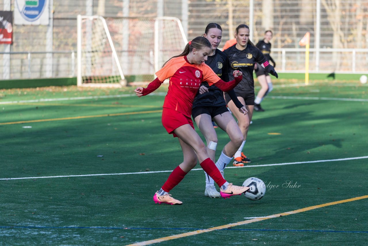 Bild 273 - wBJ VfL Pinneberg2 - Eimsbuttler TV 3 : Ergebnis: 5:0